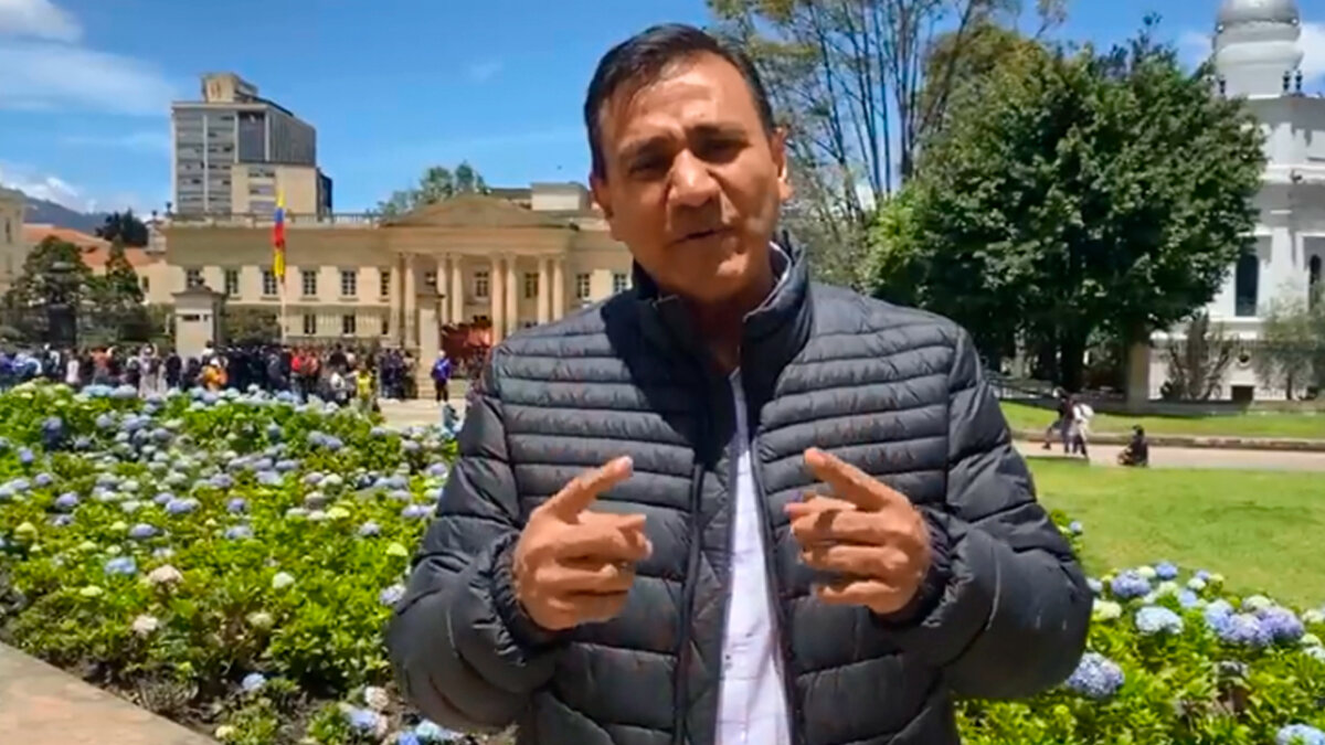 Le abrieron investigación a congresista que agredió borracho a sus escoltas Al congresista John Fredy Núñez Ramos, presuntamente se le fue la mano con los tragos, y de paso con sus propio cuerpo de seguridad.