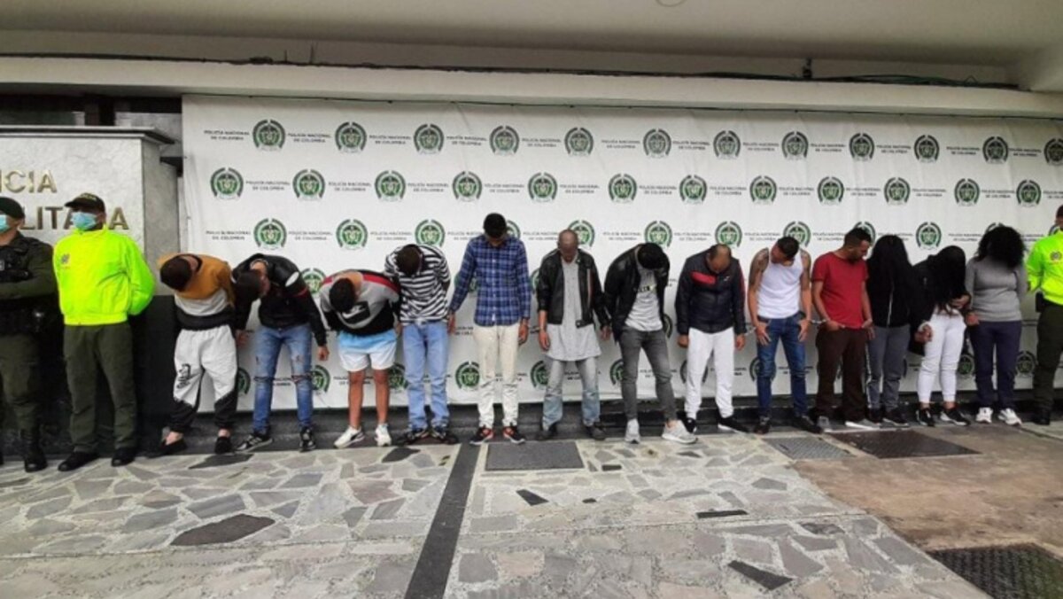 Caen 20 integrantes de 'Los Camilos', red involucrada en 50 homicidios en Bogotá 1 Caen 20 integrantes de 'Los Camilos', red involucrada en 50 homicidios en Bogotá Redacción Colprensa