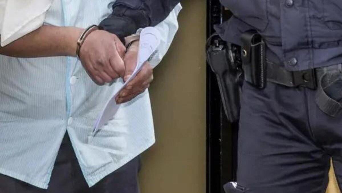 Capturan en Brasil a colombiano que era buscado por matar a un policía 1 Capturan en Brasil a colombiano que era buscado por matar a un policía Un colombiano de 38 años que estaba en la lista roja de la Interpol desde hace más de una década, fue capturado este lunes por las autoridades brasileñas.