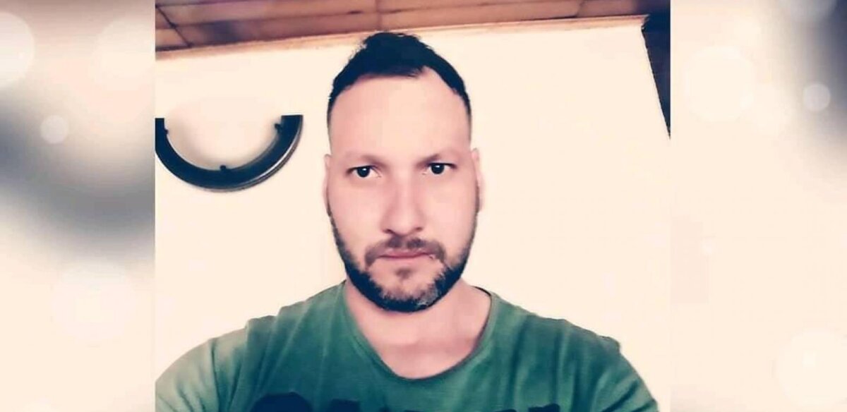 Dos policías más irán a juicio por estar involucrados en muerte de Javier Ordoñez en CAI Villa Luz Han transcurrido más de dos años desde que Javier Ordóñez murió a causa de una brutal golpiza que le propinaron unos policías adscritos al CAI Villa Luz, en Engativá, y hoy se conocieron nuevos detalles de su deceso; dos uniformados más, involucrados en su muerte, irán a juicio.