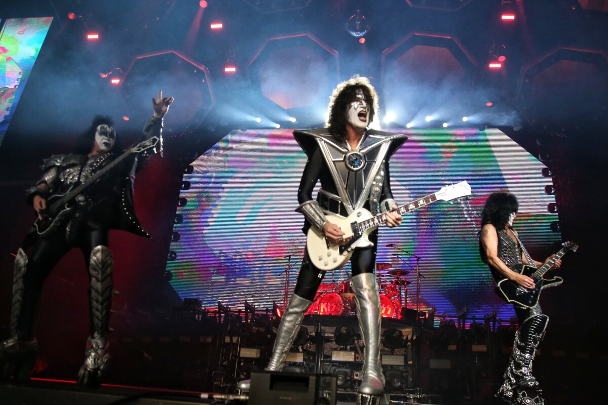El estadio El Campín de Bogotá volverá a llenar de rock 1 El estadio El Campín de Bogotá volverá a llenar de rock Ya se confirmó la nómina del nuevo festival que se realizará en Colombia el próximo año: Monsters of Rock.