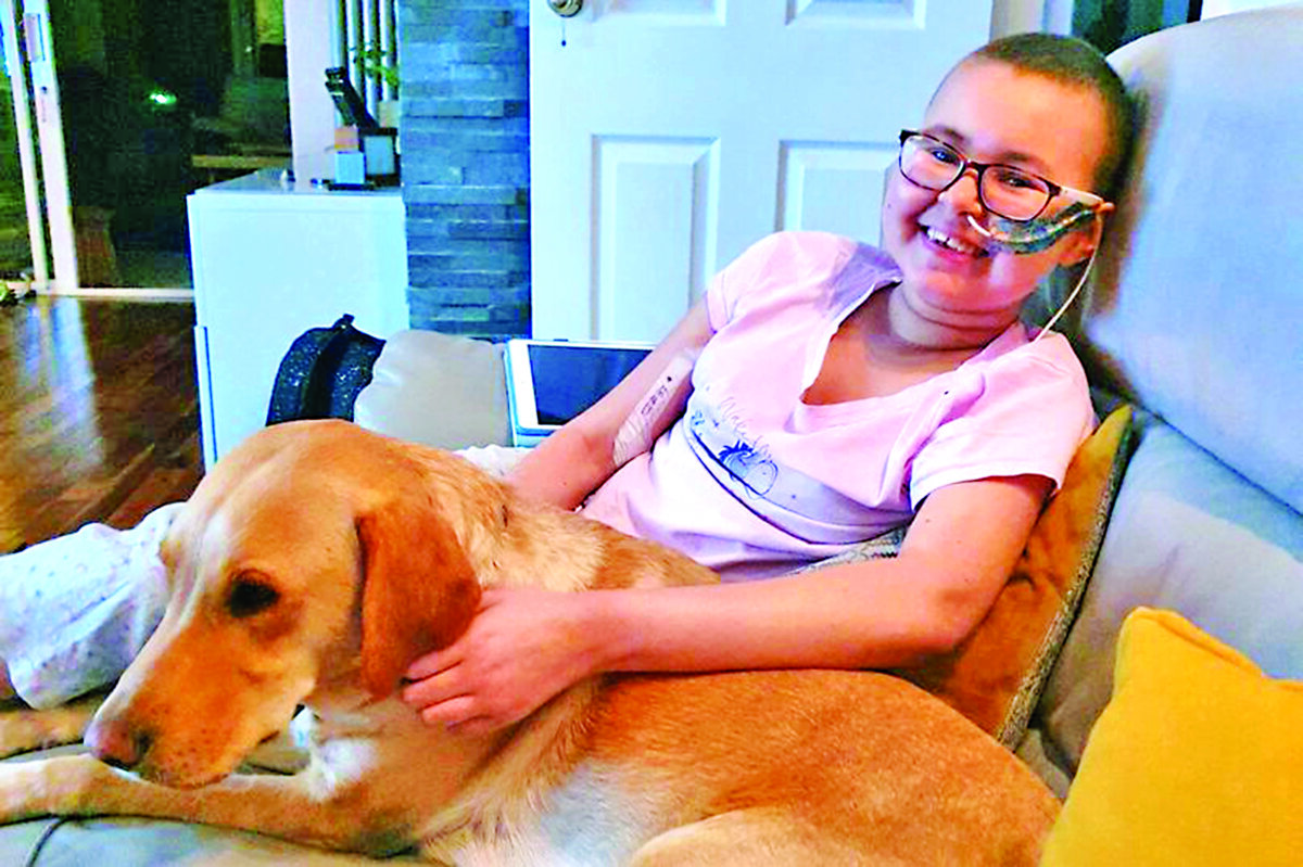 Un milagro: niña de 13 años logró vencer un cáncer incurable El cáncer es una de las enfermedades más dolorosas y complejas de este siglo, y la humanidad apenas cuenta con los duros y agresivos tratamientos de la quimioterapia y la radioterapia.