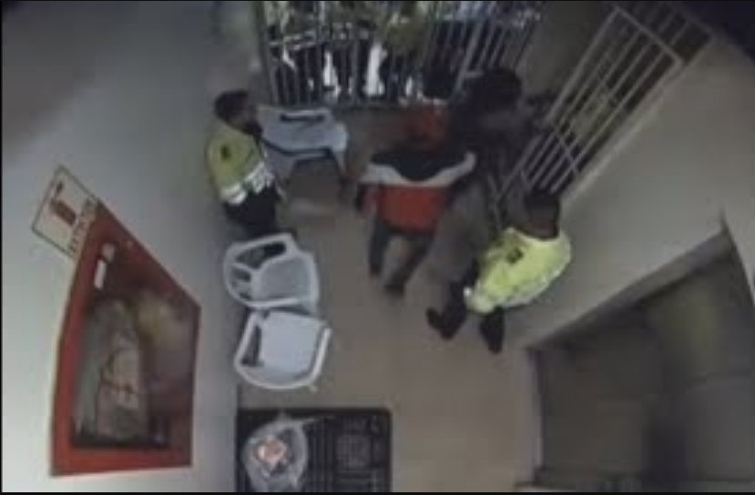 'Los Plumas': grupo que habría dado paliza mortal a Juan Pablo en una URI La golpiza que recibió Juan Pablo González, presunto abusador de Hilary Castro en un TM, habría durado cerca de 27 minutos.