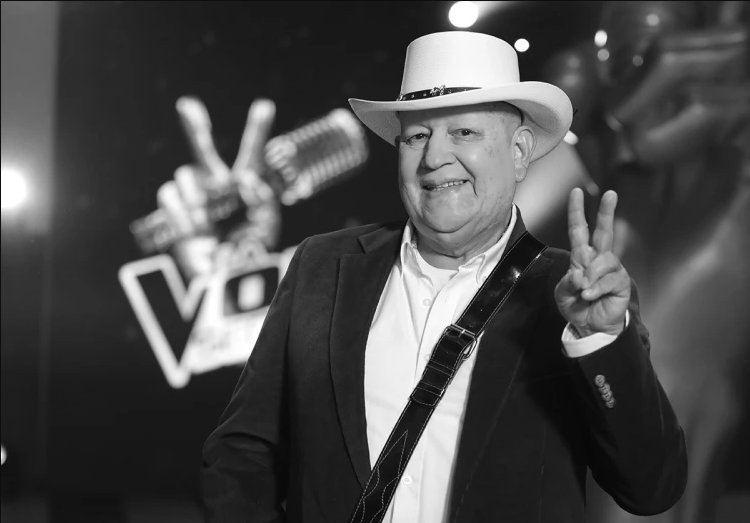 Luto en la música: murió ex participante de 'La Voz Senior' Hay luto en la música, pues en las últimas horas murió el exparticipante de 'La Voz Senior', Javier de Jesús Romero, quien era muy querido en el programa.