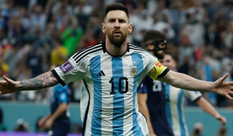 “Terminar de esta manera, es lo máximo”: Messi se despide de los mundiales El pasado martes, 13 de diciembre, Messi celebró con la Selección Argentina el primer cupo para la gran final en Catar 2022 y anunció su retiro de los Mundiales.  