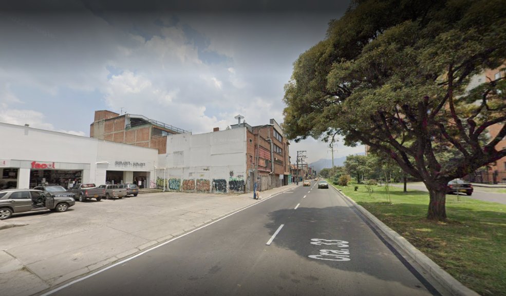 Joven fue hallado sin vida en su carro “Él solía venir por acá a parquear el carro mientras le salía algún servicio en las aplicaciones con las que camellaba, pasaba un rato, luego regresaba y se volvía a ir. Hacía eso frecuentemente. Cuando nos dimos cuenta de lo que pasó nadie podía creerlo, ¡fue muy impactante!”, le contó a Q'HUBO un vecino de la zona que distinguía a Sebastián Rodríguez, nombre con el que las autoridades identificaron al difunto.