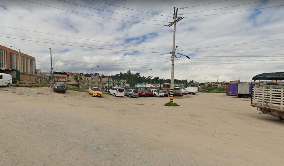 La muerte súbita de Marco en Bosa Según los testimonios recolectados por las autoridades, poco antes de las 8 de la mañana del jueves Marco Fidel Cristiano Numpaque (de 65 años), un latonero y pintor, llegó a recoger un taxi en el parqueadero ubicado en la Calle 55 sur con Carrera 73.