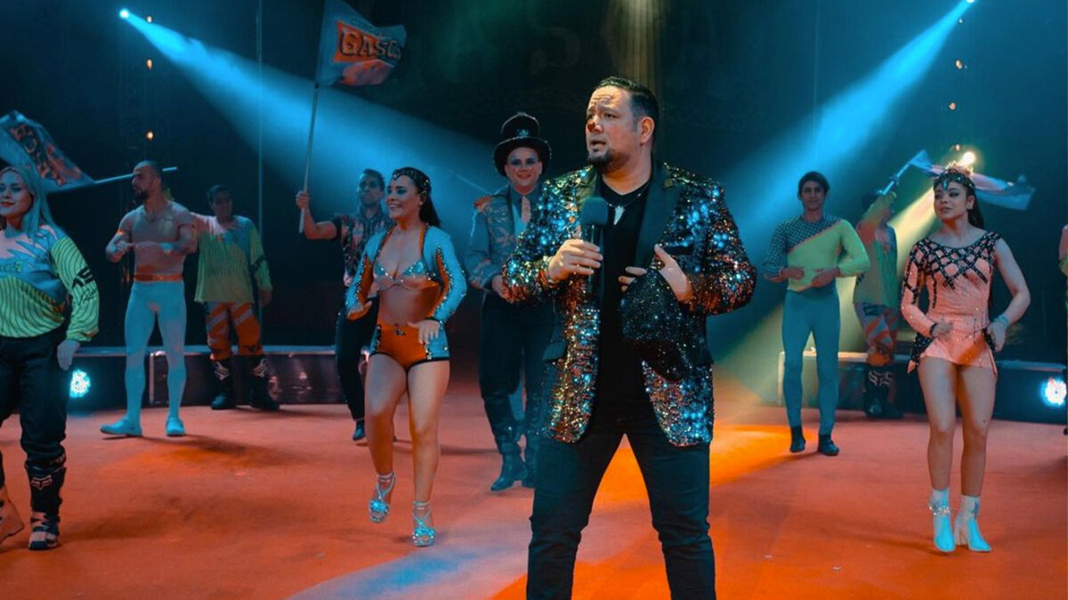 Raúl Gasca resultó herido tras sufrir violento atraco en la Feria de Cali El mexicano Raúl Gasca contó en sus historias de Instagram en las últimas horas la horrible experiencia que tuvo que padecer en la Feria de Cali por cuenta de la delincuencia.