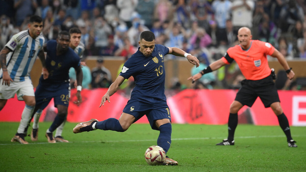 Top 10 de los mejores goles del Mundial de Catar Sin duda, Catar fue uno de los Mundiales que más dejó alegrías, sorpresas y grandes momentos que quedarán enmarcados en la historia del fútbol. Este torneo no sólo batió varios récords, sino que también, presenció tremendos golazos.