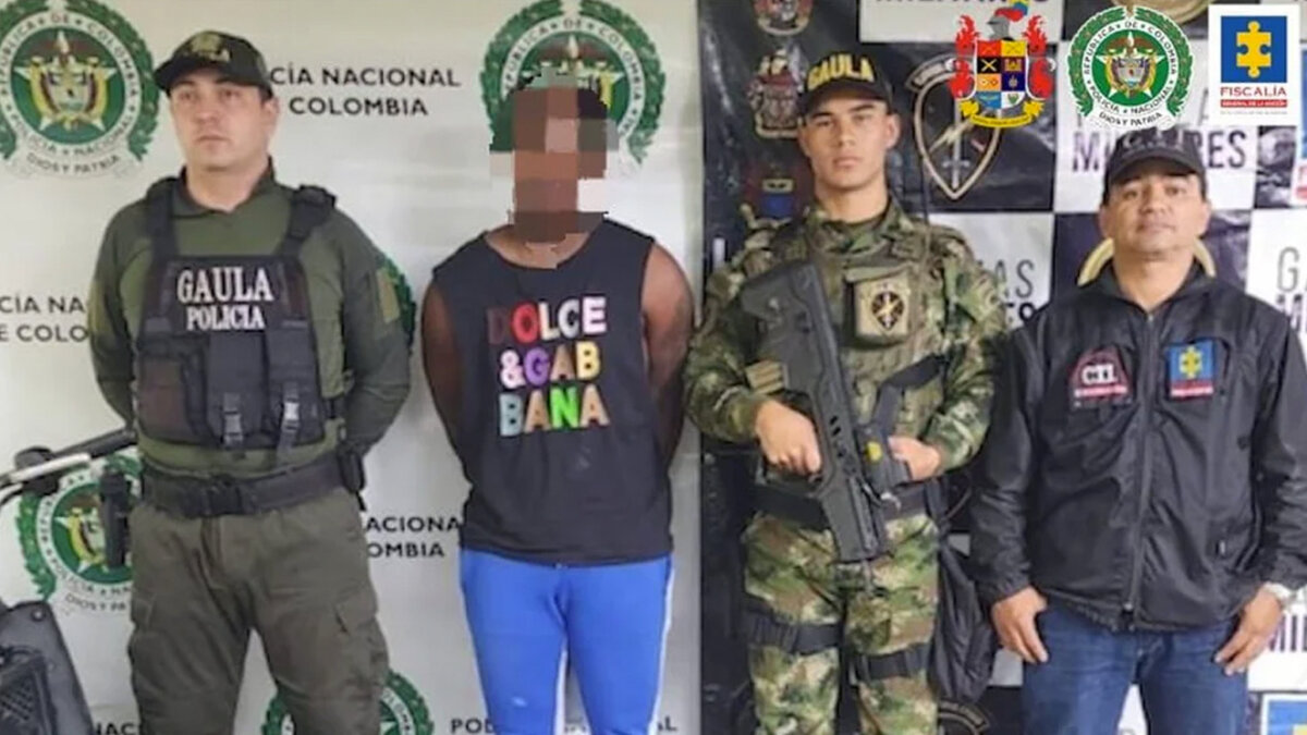 Violador en serie que habría abusado de 14 mujeres fue capturado La Policía y el CTI de la Fiscalía capturaron este miércoles 7 de diciembre a un violador en serie. El sujeto de tan solo 20 años habría abusado de por lo menos 14 mujeres.