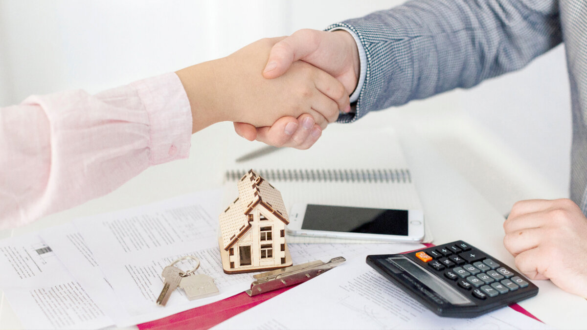 ¿Cuánto subiría el arriendo de vivienda en Colombia para el 2023? 2 ¿Cuánto subiría el arriendo de vivienda en Colombia para el 2023? Para muchos colombianos tener la inflación más alta tiene muchas consecuencias, una de ellas tiene que ver con los arriendos, pues tendrán un incremento de más del 12%.