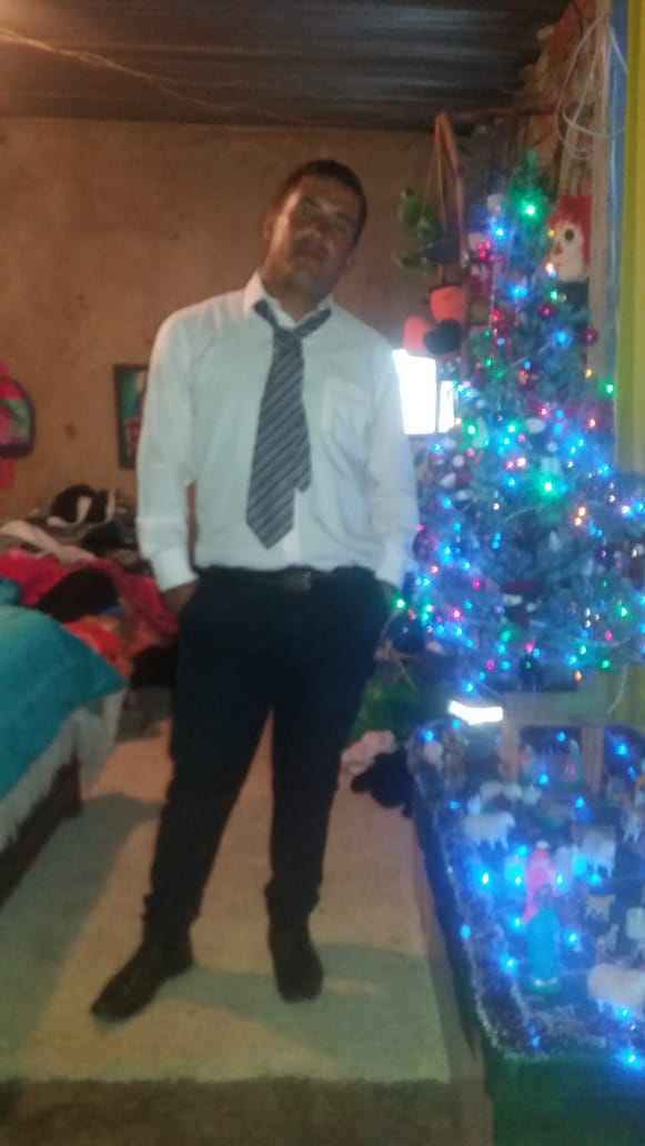 Homicidio de José Albeiro en Casa Loma Fin de semana violento en el municipio de Soacha. La tarde de este domingo, en la parte alta del sector de Casa Loma, al parecer en medio de una riña suscitada por hechos de intolerancia, un hombre de 35 años falleció luego de recibir varios disparos propinados por un sujeto que llegó hasta donde la víctima departía con otras personas.