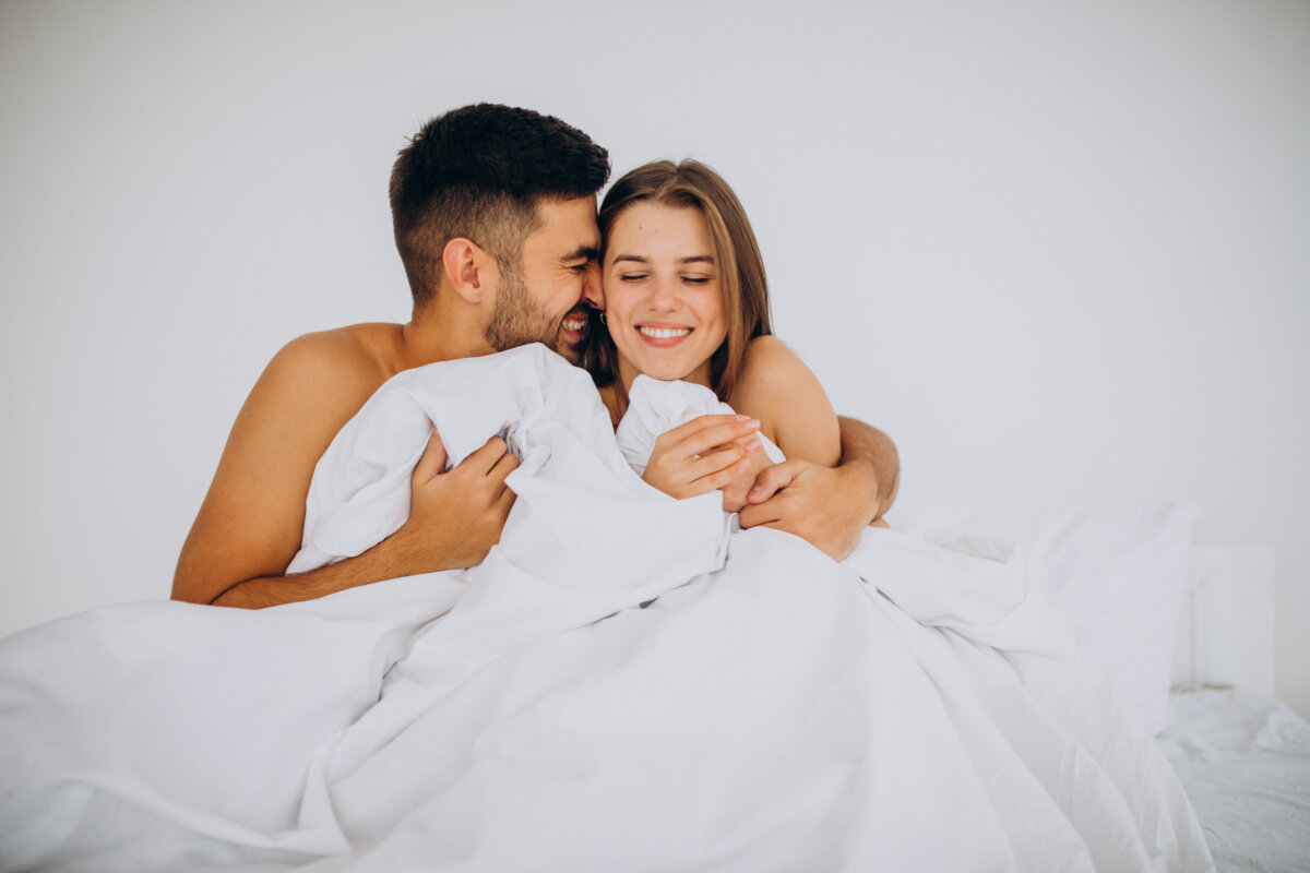 Vacaciones: una época para recuperar el deseo sexual en la pareja Por lo general, la falta de novedad y motivación, afecta la visión que tienen las parejas sobre su sexualidad, haciendo que la dinámica de su relación cambie, así como la importancia que se le da a las relaciones sexuales.
