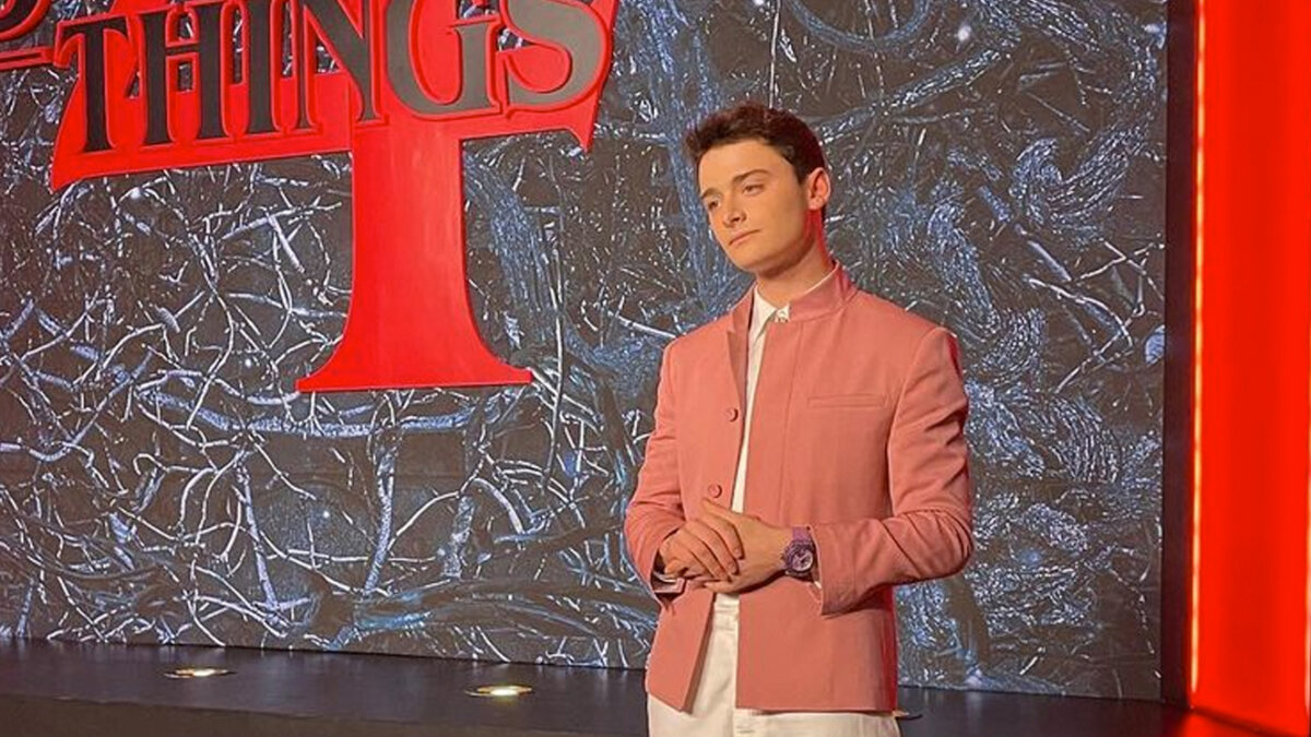 Actor de Stranger Things se declaró abiertamente gay El actor estadounidense Noah Schnapp, quien interpreta a Will Byers en la famosa serie de Netflix Stranger Things, se declaró abiertamente gay.