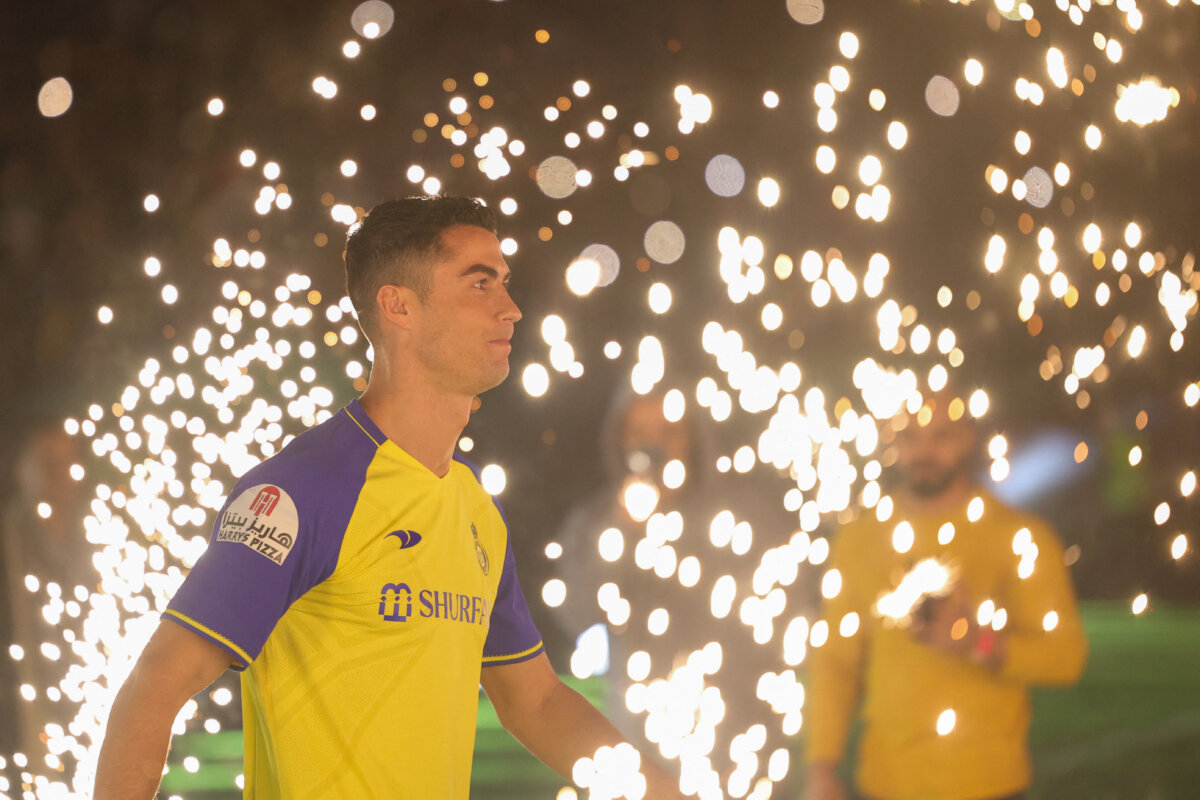 Así fue la presentación de Cristiano Ronaldo con el Al-Nassr El futbolista Cristiano Ronaldo fue presentado por su nuevo equipo el Al-Nassr de Arabia Saudita y es furor en el país asiático.