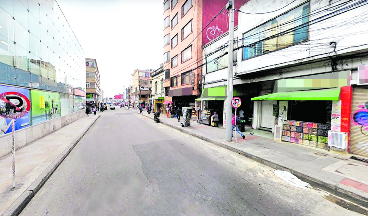 Nuevos detalles sobre el asesinato de Luis en un hotel de Chapinero Trágica noche de domingo en pagadiario de Chapinero: un hombre de 30 años, trabajador de la zona, fue asesinado por sicarios que ingresaron al predio donde el hombre se hospedaba y una vez ubicaron la habitación, la emprendieron a disparos.