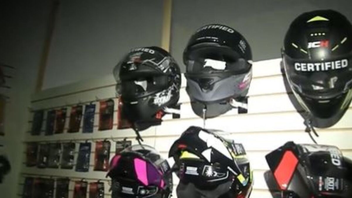 Desmantelan desguazadero de motos robadas en Usme 1 Desmantelan desguazadero de motos robadas en Usme En la madrugada de este martes las autoridades lograron desmantelar un desguazadero de motos que operaba en un local de la localidad de Usme.