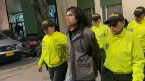 Escalofriantes detalles de la muerte de Juan Pablo en la URI 1 Escalofriantes detalles de la muerte de Juan Pablo en la URI Desde el pasado 6 de noviembre que se presentó la muerte de Juan Pablo González al interior de la URI Puente Aranda, en donde estaba detenido por presuntamente haber abusado sexualmente de una menor en una estación de TransMilenio, la Fiscalía se dedicó a recolectar material probatorio para esclarecer lo ocurrido al interior de este calabozo.