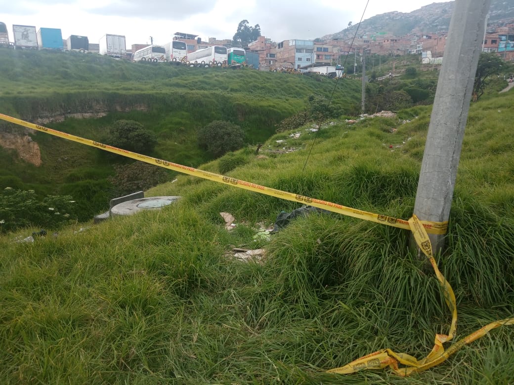 Terrible final de Ferney en Ciudad Bolívar 1 Terrible final de Ferney en Ciudad Bolívar A pocos metros de donde se encuentra uno de los carteles que sus propios familiares difundieron por el sector de La Estrella (Ciudad Bolívar), la policía halló pasado el mediodía del pasado lunes, 16 de enero el cuerpo sin vida de Ferney Rocha, un habitante de la zona que llevaba desaparecido 22 días.