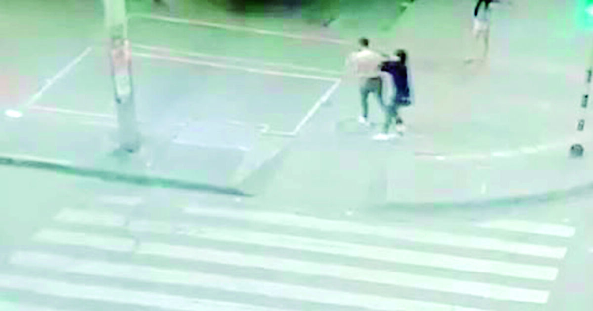 Capturados en Chapinero por tentativa de homicidio 1 Capturados en Chapinero por tentativa de homicidio La inseguridad en las calles de la ciudad sigue siendo una tortura para las autoridades como para los ciudadanos de a pie. En un reciente caso, un hombre de nacionalidad puertorriqueña por poco pierde la vida en Chapinero.