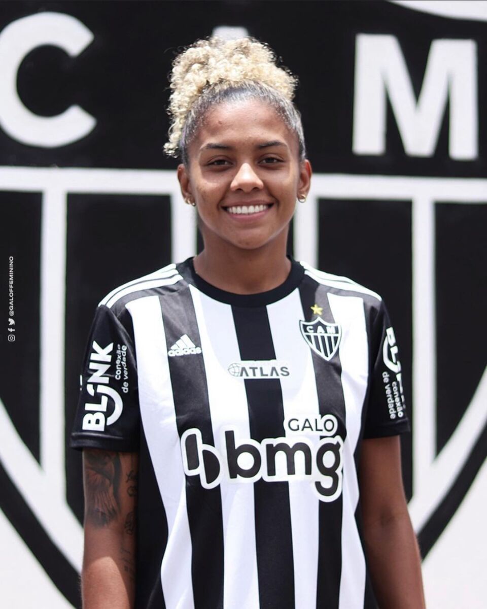 Colombianas llegan como grandes figuras del fútbol Las grandes actuaciones del fútbol femenino pusieron en el mapa a las jugadoras que poco a poco están poblando las ligas más importantes de nuestro continente. Como en el fútbol masculino, la Liga de Brasil le lleva varios escalones al resto de países, que se estén fijando en jugadoras colombianas es un motivo de orgullo y la motivación para que estas mujeres sigan trabajando más fuerte para alcanzar sus sueños.