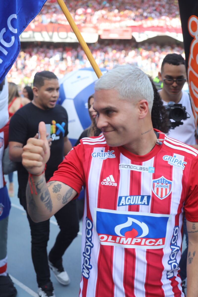 Estreno de 'Juanfer' Quintero con Junior de Barranquilla ya tiene fecha 1 Estreno de 'Juanfer' Quintero con Junior de Barranquilla ya tiene fecha Este domingo, y tras recibir la transferencia internacional, el fútbol colombiano volverá a gozar con la magia y la calidad del volante Juan Fernando Quintero, esta vez, vistiendo los colores del Junior de Barranquilla.