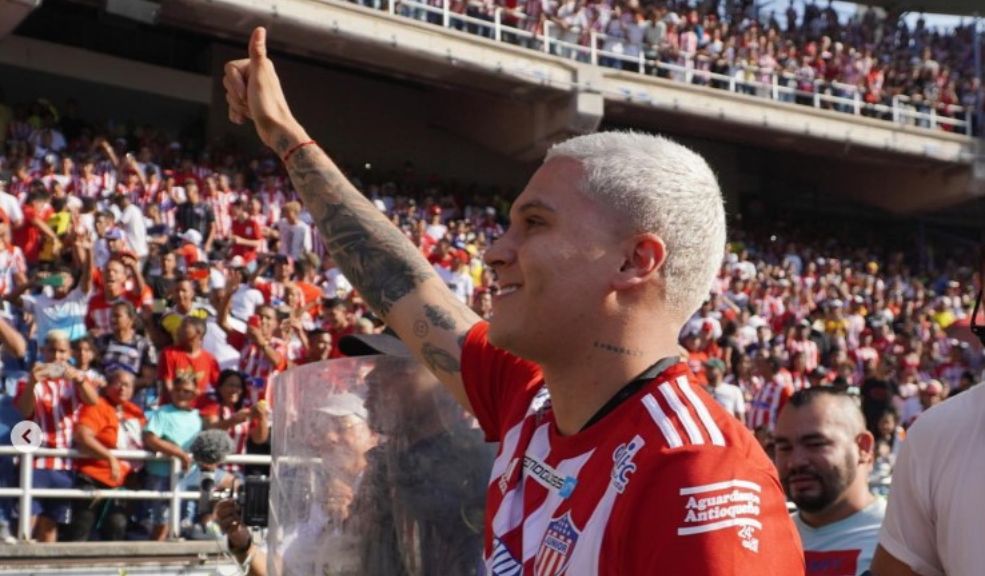 Estreno de 'Juanfer' Quintero con Junior de Barranquilla ya tiene fecha Este domingo, y tras recibir la transferencia internacional, el fútbol colombiano volverá a gozar con la magia y la calidad del volante Juan Fernando Quintero, esta vez, vistiendo los colores del Junior de Barranquilla.
