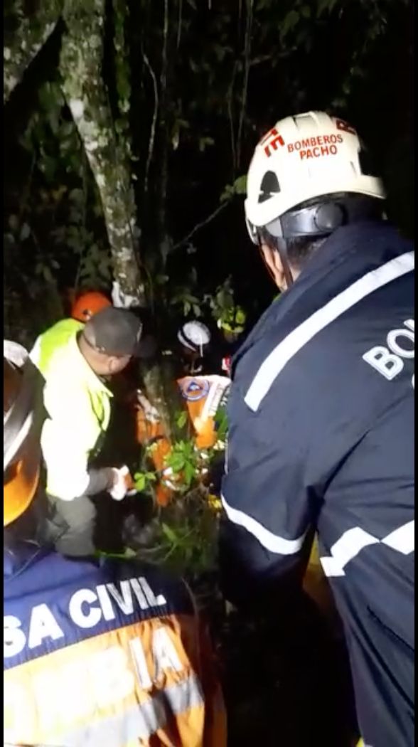 Luis: la víctima de la creciente en Pacho Las fuertes lluvias que se registraron en Cundinamarca este domingo cobraron la vida de un ciudadano de tan solo 21 años en el municipio de Pacho.