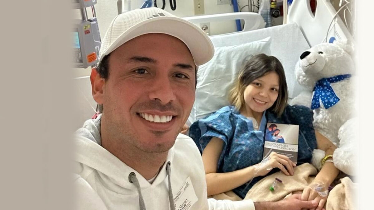 Murió Paula Durán, la colombiana que padecía cáncer en EE.UU Paula Durán, la colombiana que padecía un cáncer terminal en Estados Unidos y que conmovió al mundo con su historia, murió la tarde de este martes 24 de enero, a causa de esta atroz enfermedad.