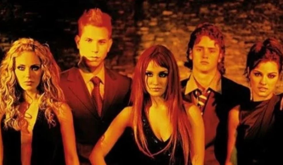 ¡Atención, rebeldes! Publicaron algunos de los destinos que tendría la gira de RBD Luego de toda la expectativa que ha generado la gira de RBD, anunciada el 19 de diciembre de 2022, la cuál llenó de emoción a toda la generación que creció viendo la telenovela mexicana ‘Rebelde’, se conocieron los destinos a los que iría la agrupación para deleitar a su público.