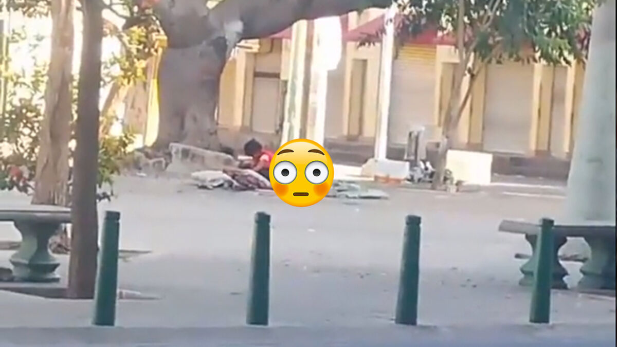 "Que oso": pillaron a pareja haciendo el 'delicioso' en plena vía pública Polémica y rechazo ha causado el video que se ha vuelto viral en redes, en el que se ve a una pareja teniendo relaciones sexuales en una vía pública y a plena luz del día.