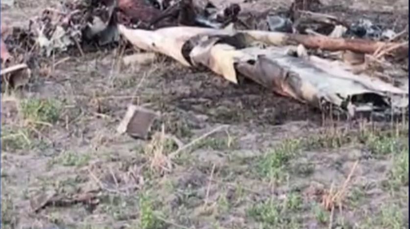 De no creer: se robaron un avión y no lo sabían pilotear, se estrellaron y fallecieron Cinco criminales se robaron una aeronave y murieron luego de estrellarse e incendiarse. Los bandidos no contaron con un pequeño detalle: que no sabían pilotear la aeronave. El hecho sucedió en la ciudad de Chaco, al noreste de&nbsp;Argentina&nbsp;y limítrofe con Paraguay.