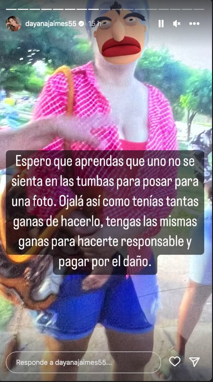 Volvieron a dañar la tumba de Martín Elías y su viuda pide respeto Dayana Jaimes apareció en sus redes sociales indignada y cansada de los irrespetuosos que volvieron a dañar la tumba de su difunto esposo, Martín Elías. Este lugar sagrado donde reposa el cuerpo del cantante se ha vuelto un sitio turístico, pero estas personas no tiene cuidado con el espacio y terminan dañándolo.