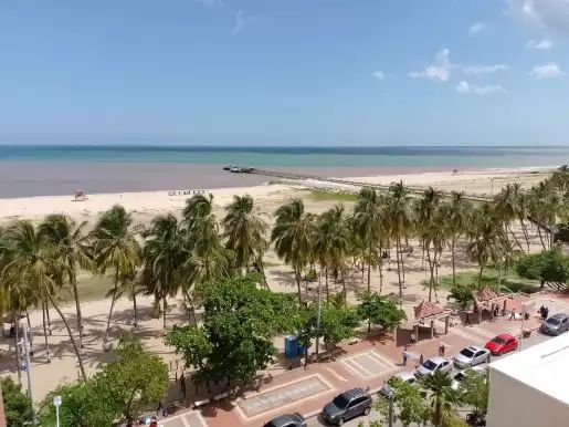 Se les tiraron el paseo: más de 60 turistas fueron víctimas de robo 1 Se les tiraron el paseo: más de 60 turistas fueron víctimas de robo El paseo por uno de los lugares más emblemáticos de La Guajira se vio opacado por este atraco masivo. De acuerdo con los testimonios de las víctimas, siete hombres fueron los asaltantes.