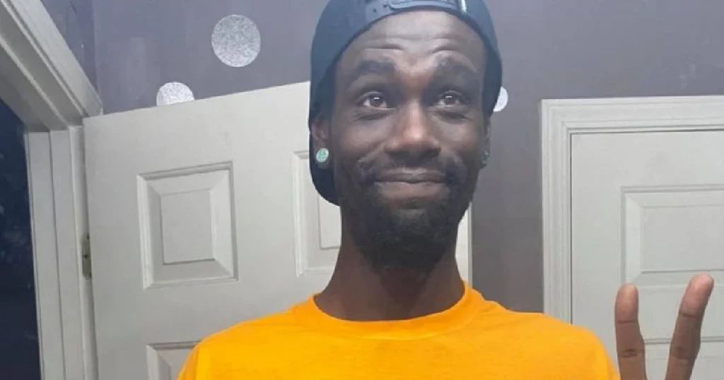 ¡EN VIDEOS! Nuevo caso de brutalidad policial sacude a EE.UU. 1 ¡EN VIDEOS! Nuevo caso de brutalidad policial sacude a EE.UU. Tyre Nichols, de 29 años, es otra de las víctimas de brutalidad policial hacia hombres afroamericanos en EE.UU.