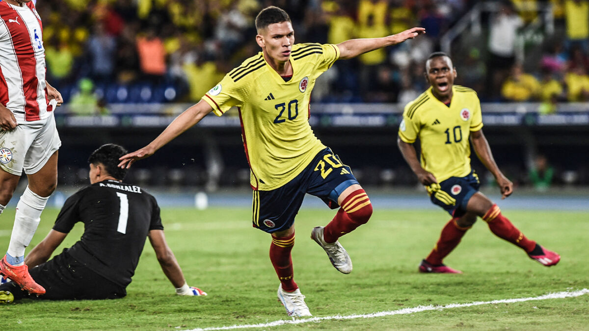 Colombia arrancó empatando en el Sudamericano Sub 20 1 Colombia arrancó empatando en el Sudamericano Sub 20 La Selección Colombia salvó un empate en su debut en el Sudamericano Sub 20. Hoy, en el estadio Pascual Guerrero de Cali, el equipo nacional se tuvo que reponer a un gol en contra y logró igualar 1-1.