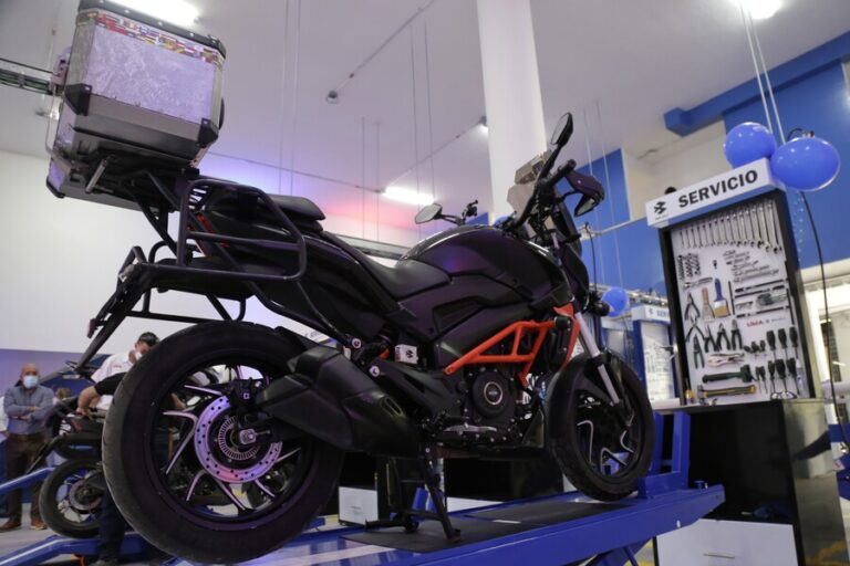 Estas fueron las motos más vendidas del año 2022 A lo largo de 2022 se reportaron 822.617 motos vendidas en Colombia, dentro de las cuales destacaron marcas como Bajaj, Yamaha, AKT, Suzuki y Victory.