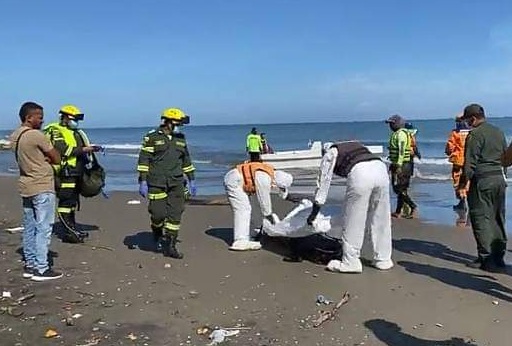 Tragedia en playa de Tubará: sacerdote murió ahogado 1 Tragedia en playa de Tubará: sacerdote murió ahogado El sacerdote Luis Javier Palacios Palacio fue arrastrado por la corriente hacia el fondo del mar cuando se bañaba en las playas de la Urbanización Playa Linda, en el sector ‘Los Cocos’, del corregimiento de Playa Mendoza, jurisdicción del municipio de Tubará, Atlántico.