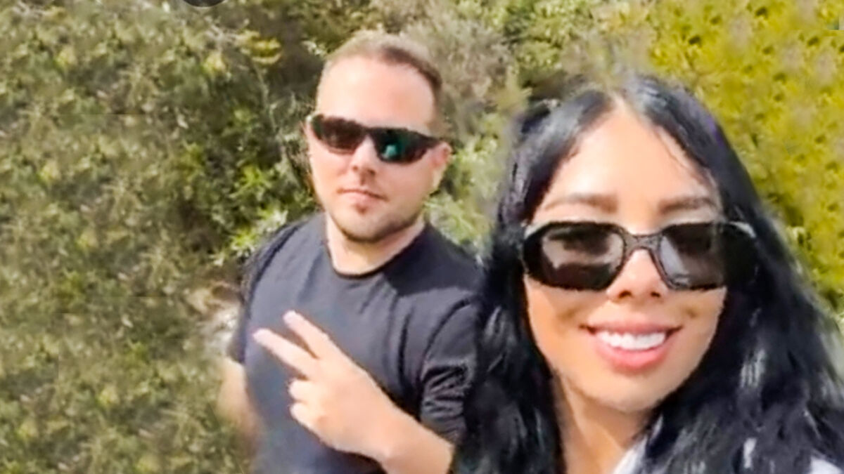 Revelan video minutos antes de la muerte de la bella Valentina y su novio, el gringo La noche del sábado, minutos antes de que le quitaran la vida, la DJ Valentina Trespalacios compartió con su familia un video en compañía de su pareja sentimental, un gringo con quien llevaba una relación desde hacía un año.