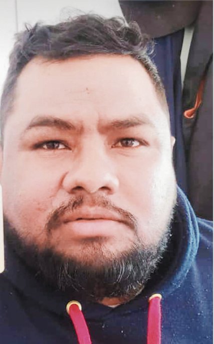 Vacaciones resultaron en tragedia para Álvaro 1 Vacaciones resultaron en tragedia para Álvaro Un hombre de 39 años, residente en la capital, que se encontraba de vacaciones en un municipio del departamento de Córdoba fue asesinado la mañana de ayer al interior de la casa donde se hospedaba.