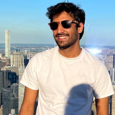 App para chatear con personajes históricos Romper las barreras del tiempo con la tecnología ha despertado la inquietud en la humanidad, por ejemplo: ¿qué opinaría el símbolo sexual del cine, Marilyn Monroe, de los movimientos feministas? Esta pregunta y muchas más pueden ser planteadas a esta y a otras 20.000 personalidades de la historia que se encuentran en la recién lanzada App