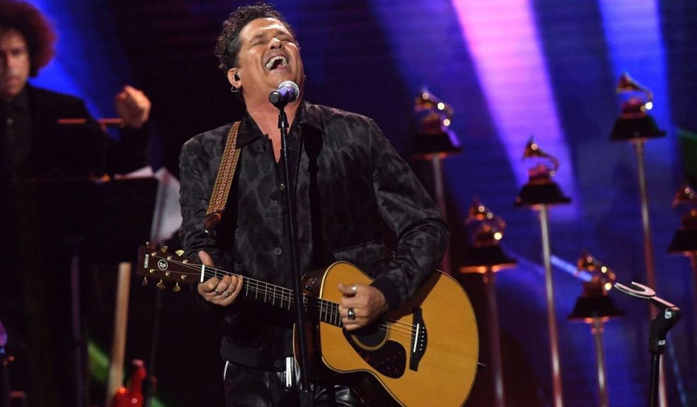 Carlos Vives volvió a dejar en alto al país en los Premios Grammy 9 Carlos Vives volvió a dejar en alto al país en los Premios Grammy El cantante colombiano no pasó por el alto y con su show volvió a demostrar porque es uno de los artistas más reconocidas fuera del país.