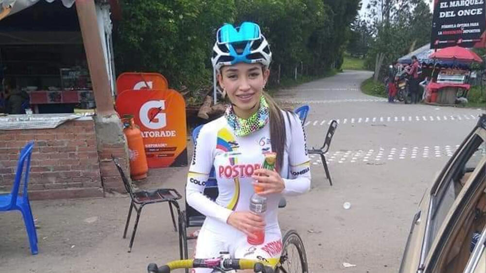 Ciclista lucha por su vida tras ser arrollada por un vehículo en Tunjuelito La ciclista Ana María Bustamante se encuentra luchando por su vida desde el pasado 8 de febrero, cuando fue embestida por una mezcladora de cemento en la localidad de Tunjuelito.