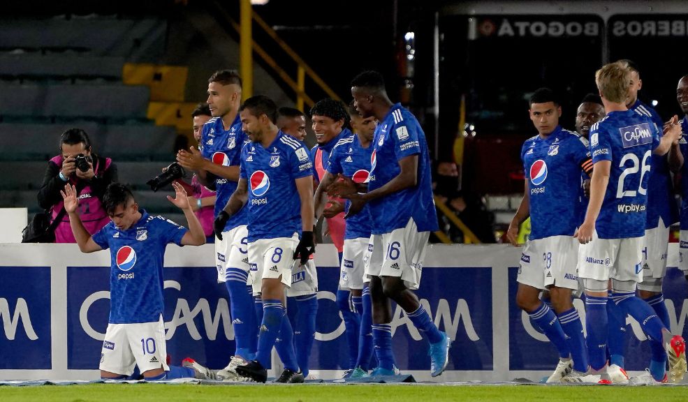 ¿Con los días contados en Millonarios? Daniel Ruiz cerca de jugar en Brasil 1 ¿Con los días contados en Millonarios? Daniel Ruiz cerca de jugar en Brasil El Santos FC, equipo donde brilló el astro Pelé, sería el nuevo destino del jugador Daniel Ruíz, una de las figuras del conjunto 'embajador'.