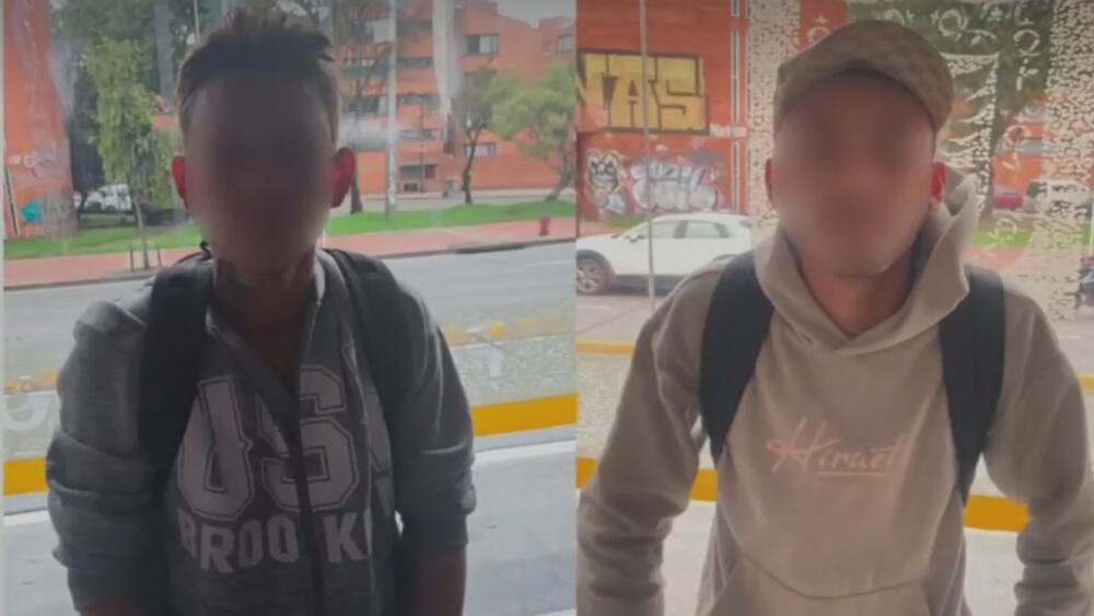 Dejan libres a pillos que hurtaban en TM y habían quedado registrados en videos ¡El colmo! La inseguridad en Bogotá está desbordada y a pesar de que las autoridades aseguran que han realizado controles y operativos, estos parecen no ser suficientes. Tanto así, que muchos de los delincuentes capturados son dejados en libertad a las pocas horas.