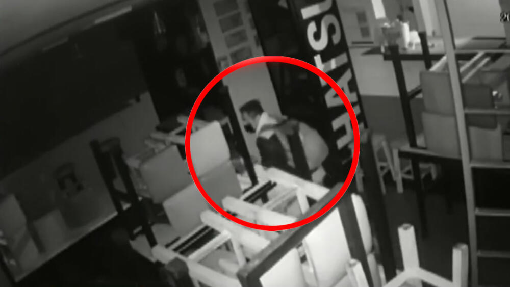 Delincuencia alborotada: pillos robaron gastrobar en el norte de Bogotá Nuevamente los delincuentes hacen de las suyas en la capital, esta vez, se metieron a un gastrobar en la calle 90 con carrera 16, barrio Chicó, localidad de Chapinero.