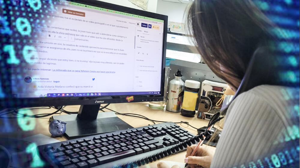 Estas son los tres profesiones que más se están requiriendo en el sector tecnológico Tenga presente que si está buscando camello o piensa estudiar una carrera relacionada con el sector tecnológico, las posibilidades de encontrar un empleo podrían ser mayores dada la cantidad de trabajadores que se requieren en esta área laboral.