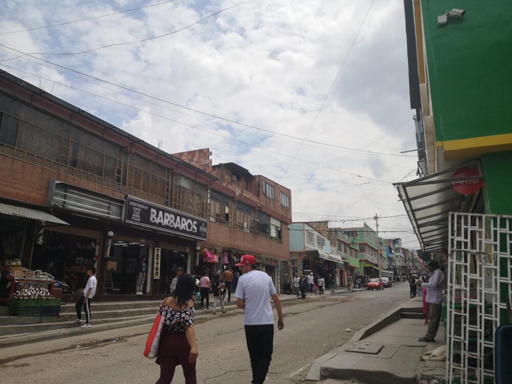 Fatal imprudencia en vivienda del Paraíso Falleció un joven de 20 años, luego de recibir un impacto de bala en el barrio Paraíso en Ciudad Bolívar.