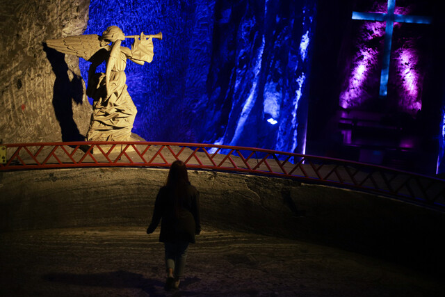En Colombia se creará el primer museo subterráneo 1 En Colombia se creará el primer museo subterráneo La Catedral de Sal de Zipaquirá será el epicentro de la primera edición del Simposio Internacional de Escultura Monumental Subterránea.
