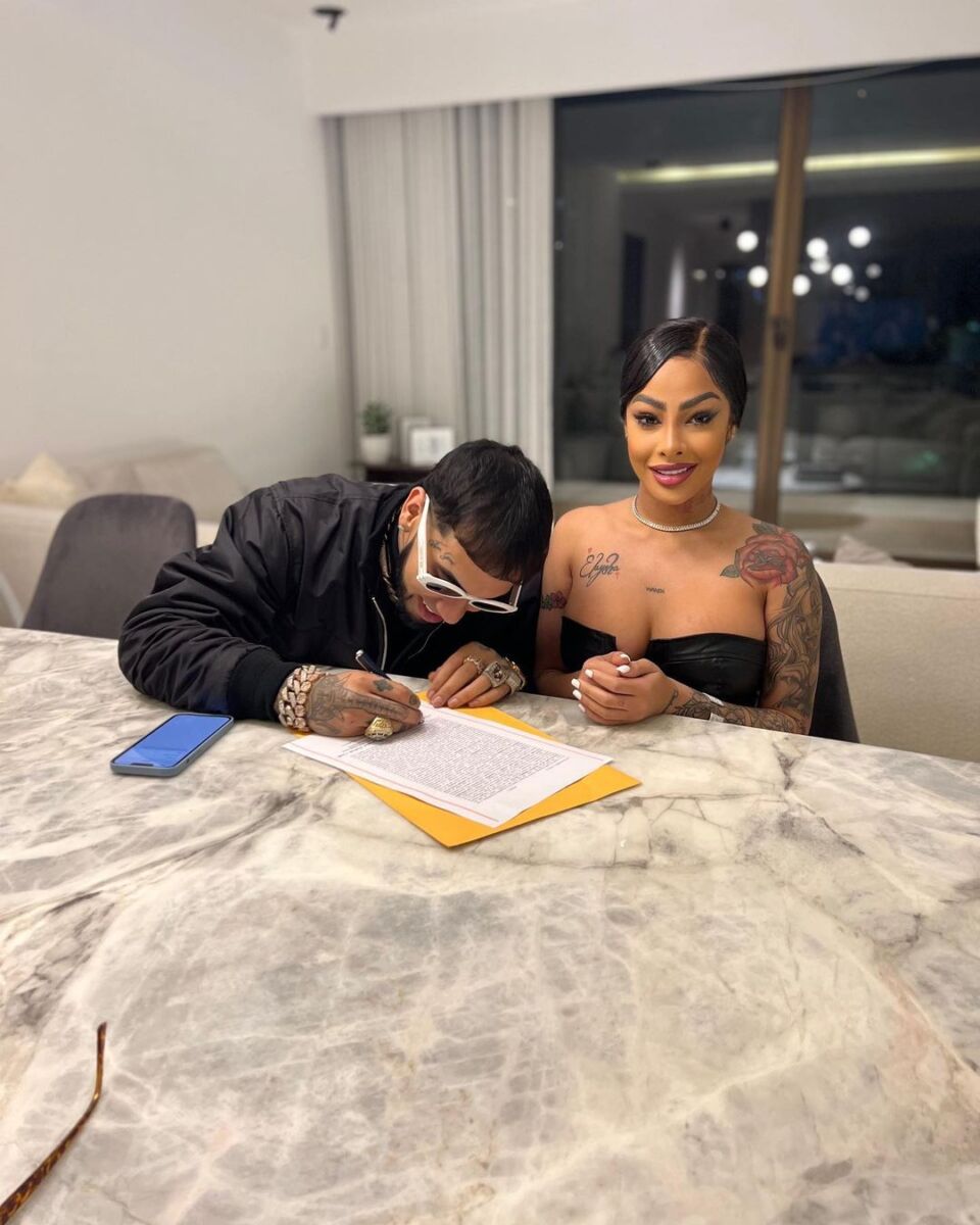 ¿Se acabó el amor? Anuel AA confirmó su separación de Yailin La relación de Anuel AA y Yailin no va más. El artista confirmó la separación con un video que se viralizó en redes sociales.